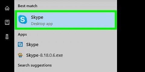 Gör någon till administratör för en grupp på skype på pc eller mac