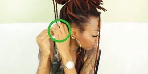 Vrid om dina dreadlocks