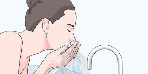 Exfoliera, ånga och behandla ditt ansikte med ansiktsmasker