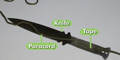 Linda sladd runt handtaget på en kniv