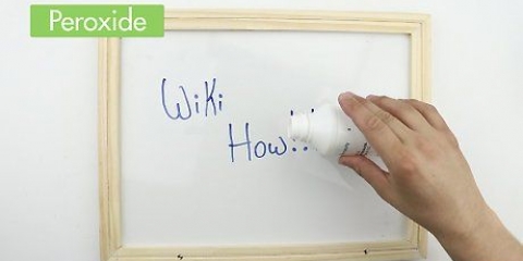 Ta bort gamla bläckrester från en whiteboardtavla