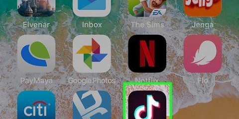 Hitta vänner på tiktok på iphone eller android
