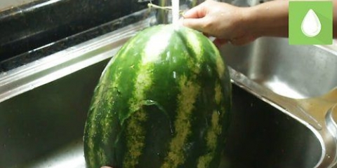 Skära vattenmelon