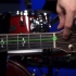 Stämma en akustisk gitarr