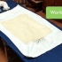 Ger en ryggmassage