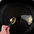 Göra vitlöksgräddsås